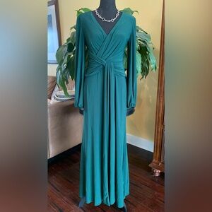 NWT! Betsy & Adam dark green, long sleeve dress - 6 Petite
